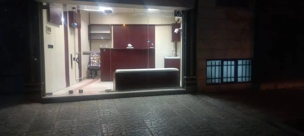 اجاره مغازه ۱۵ متری در تاکسیرانی|اجارهٔ مغازه و غرفه|تهران, تاکسیرانی|دیوار
