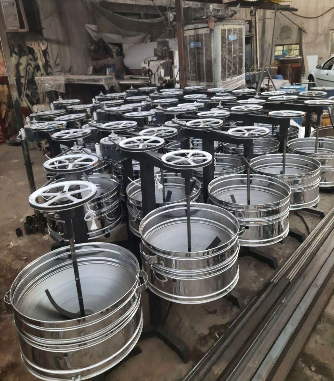 خمیرگیر پهن کن پشمک پفیلاساز تخمه پز یخچال فالوده|فروشگاه و مغازه|بیرجند, |دیوار
