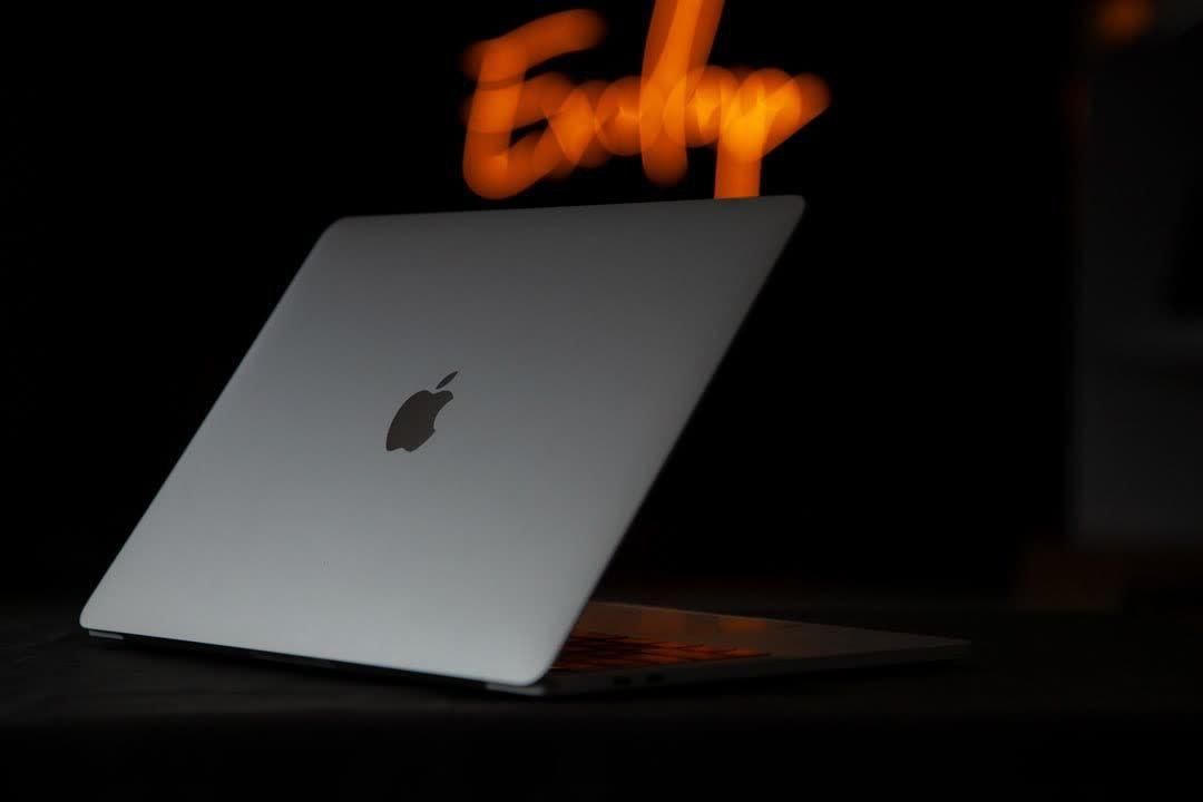لپ تاپ MacBook air 2020 M1 اپل مک بوک|رایانه همراه|یزد, |دیوار