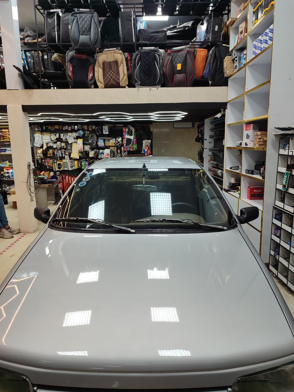 پژو 405 GLX - دوگانه سوز CNG، مدل ۱۳۹۰|خودرو سواری و وانت|رشت, استادسرا|دیوار