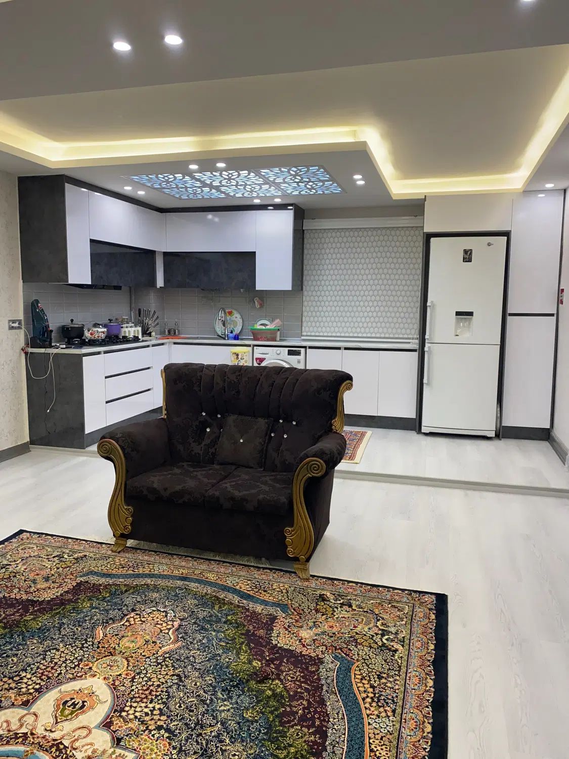 اپارتمان ۱۱۰متری|فروش آپارتمان|رشت, دباغیان|دیوار
