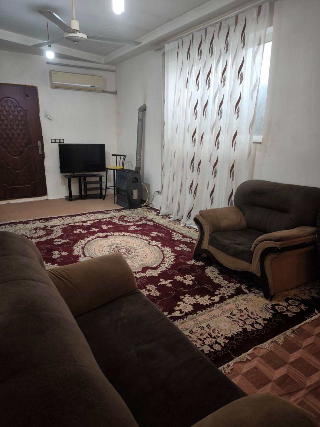 سوییت مسافر دربست و همکف در مرکز شهر|اجارهٔ کوتاه‌مدت آپارتمان و سوئیت|مینودشت, |دیوار