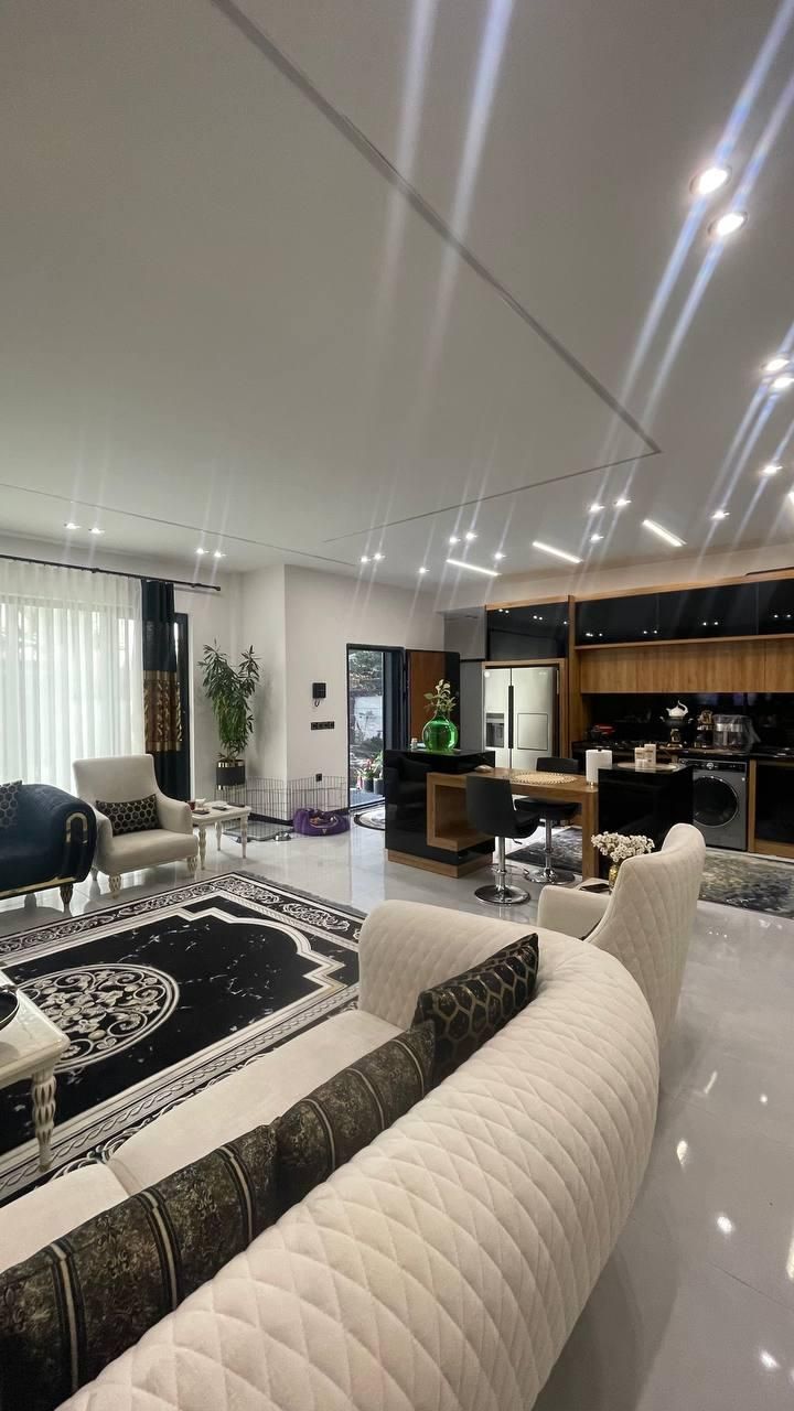 ویلا نما مدرن شهری/شهر ساحلی/ده دقیقه ای دریا|فروش خانه و ویلا|رشت, حومه رشت|دیوار