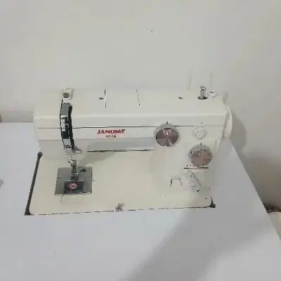 چرخ خیاطی ژانومه ۸۰۲|چرخ خیاطی و ریسندگی|تهران, خاوران|دیوار