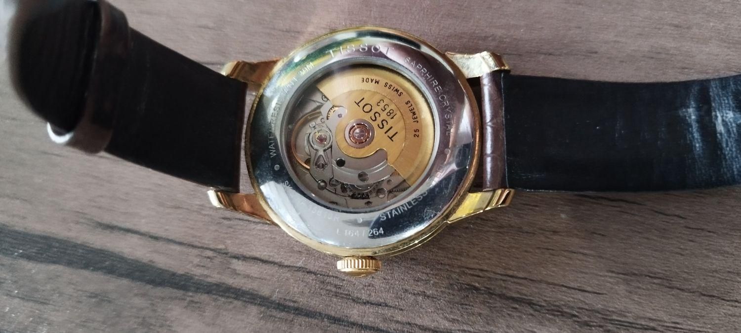 Tissot اصل اتوماتیک|ساعت|رشت, گلسار|دیوار