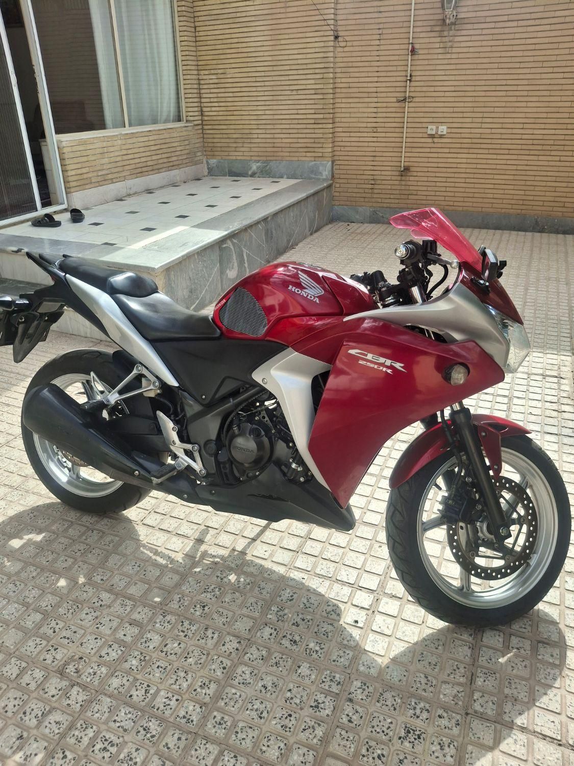 هوندا cbr 250 پلاک ملی|موتورسیکلت|اصفهان, توپخانه ارتش|دیوار