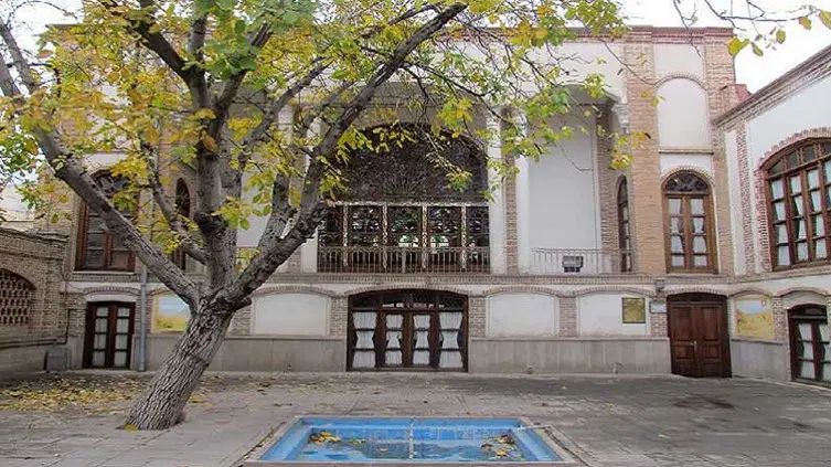 هنگام ۱۷۰ متر بر ۷/۵ با ۴ طبقه جواز پرداخت شده|فروش زمین و ملک کلنگی|تهران, نیروی دریایی|دیوار