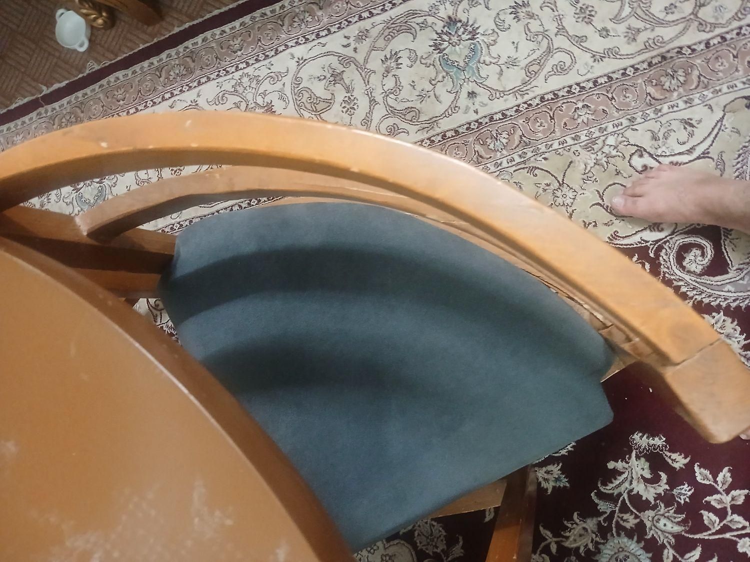 میز کم جا|میز و صندلی غذاخوری|یزد, |دیوار