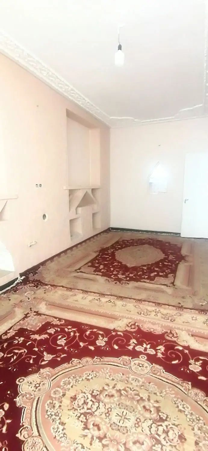 منزل ویلایی بازسازی شده در بلوار ابوذر غفاری|فروش خانه و ویلا|شیراز, ده پیاله|دیوار