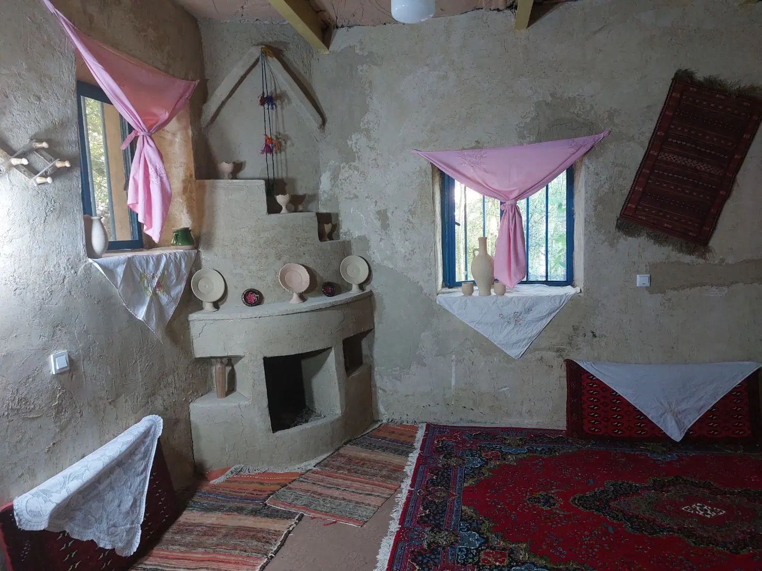 خانه باغ سنتی مهراد (۵۰۰متر به روستای ارتکند)|اجارهٔ کوتاه‌مدت ویلا و باغ|مشهد, طلاب|دیوار