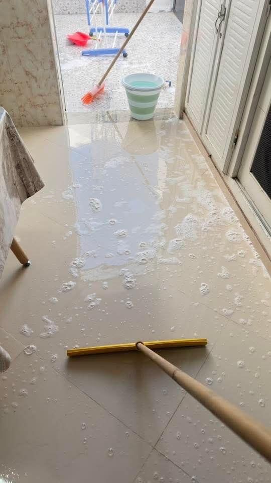 نیم ساعت کار رایگان اولین سفارش نظافت|خدمات نظافت|چالوس, |دیوار