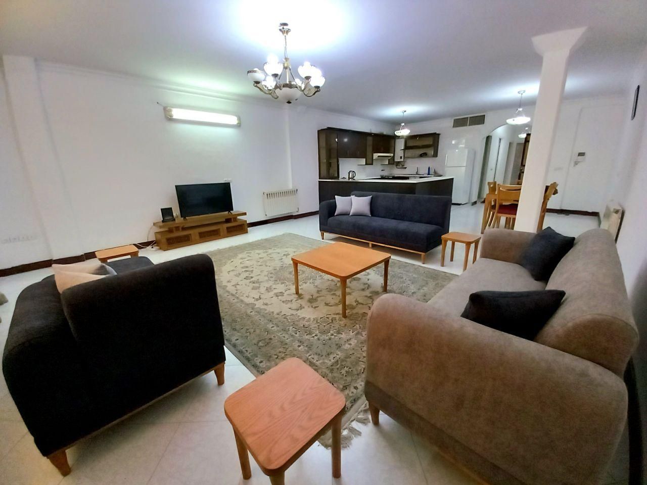 اجاره آپارتمان مبله شیک و تمیز|اجارهٔ کوتاهمدت آپارتمان و سوئیت|شیراز, تاچارا|دیوار