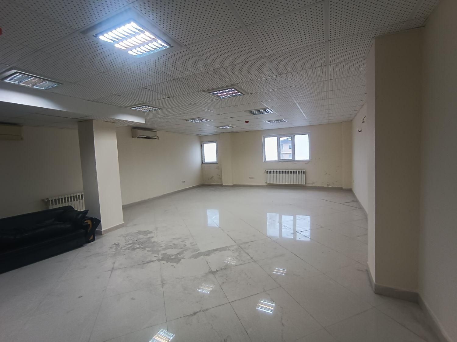 ۸۸ متر خ جـمــهـوری ۲ خواب اداری / سند اداری|فروش دفتر کار، اتاق اداری، مطب|تنکابن, |دیوار