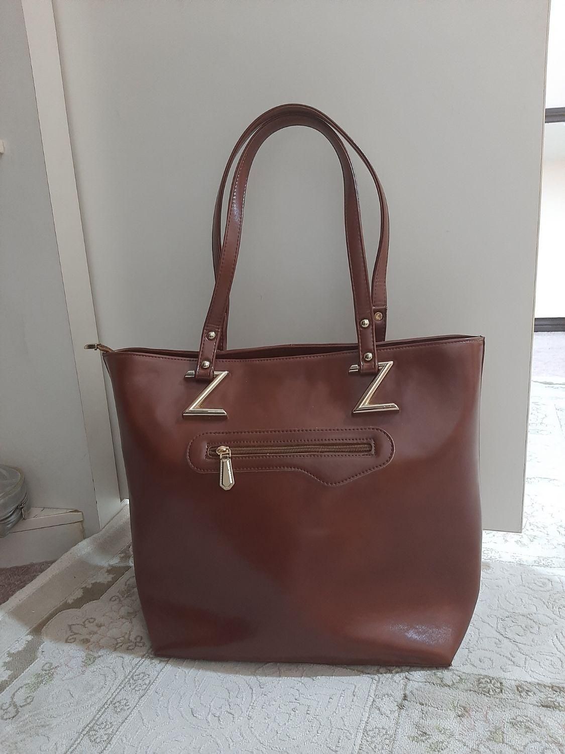 کیف چرم برند زانتی نونو .مشخصه توی عکس|کیف، کفش، کمربند|اهواز, فاز ۲ پادادشهر|دیوار