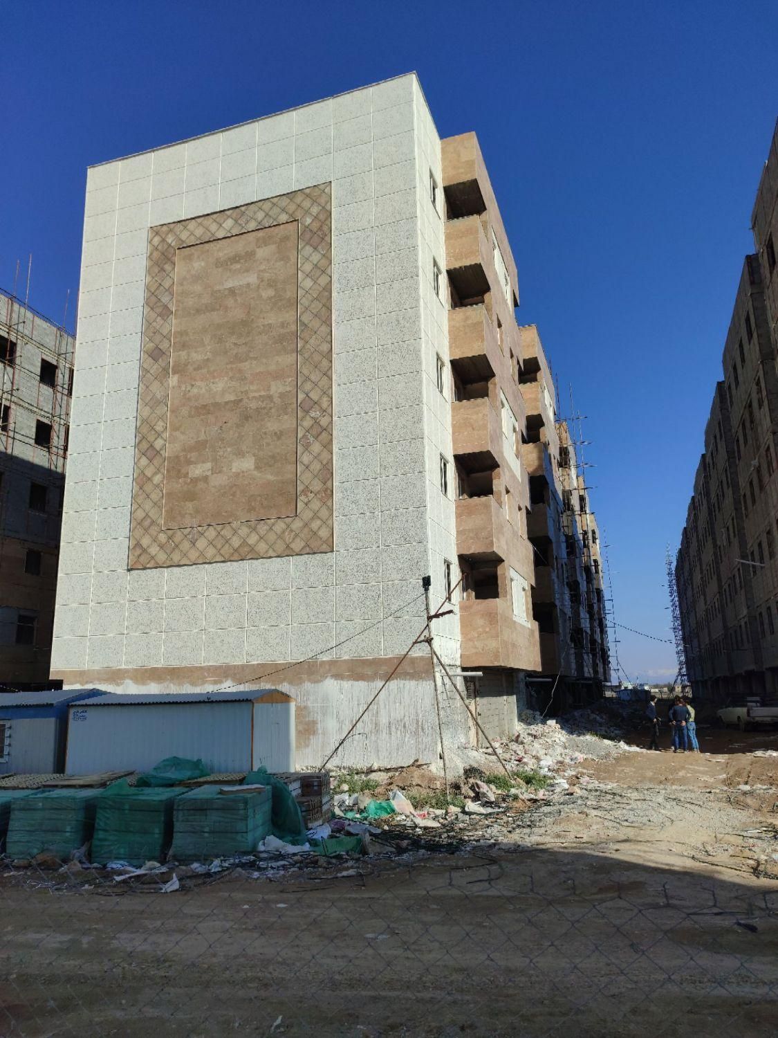 فروش آپارتمان۹۳متری دربهترین لوکیشن شهرک اندیشه|پیش‌فروش املاک|اردبیل, |دیوار