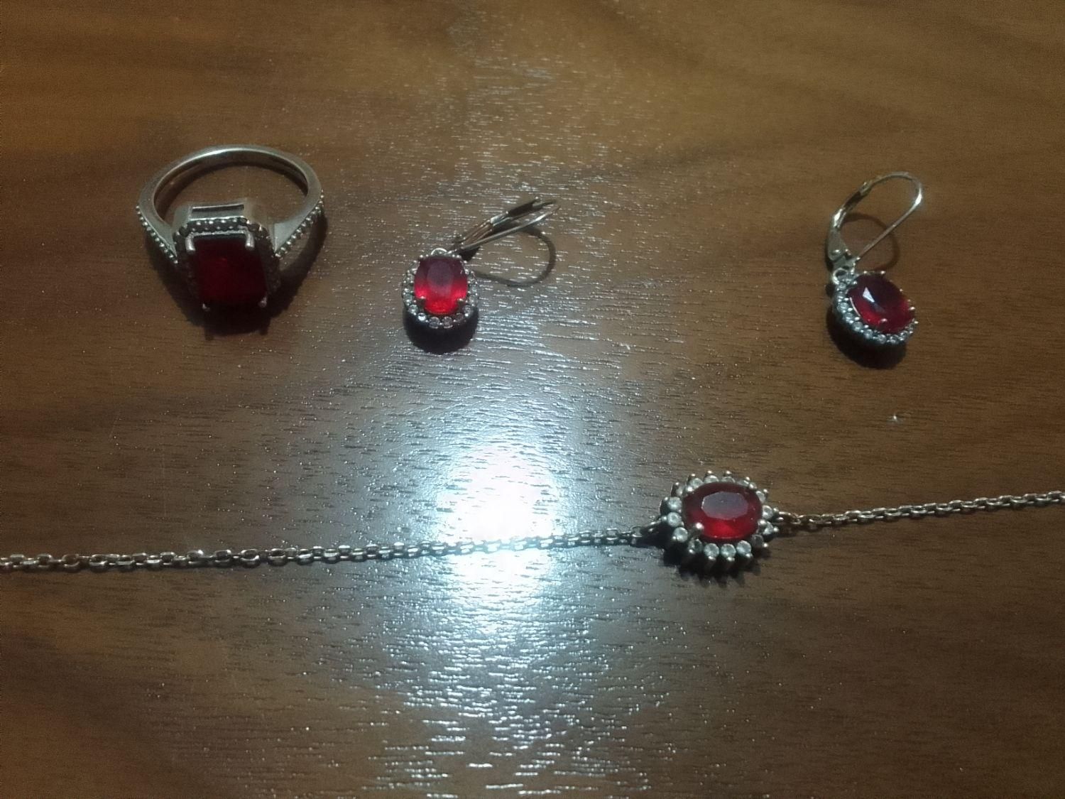 نقره ۹۲۵ در حد نو|جواهرات|بندر انزلی, امامزاده|دیوار