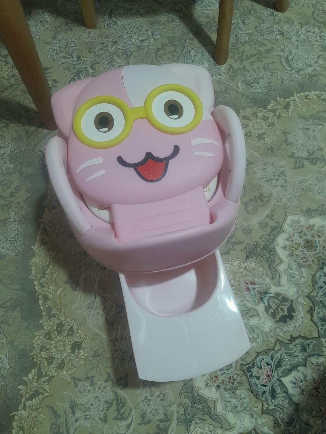 صندلی قصری خارجی|تخت و صندلی بچه|رامسر, |دیوار