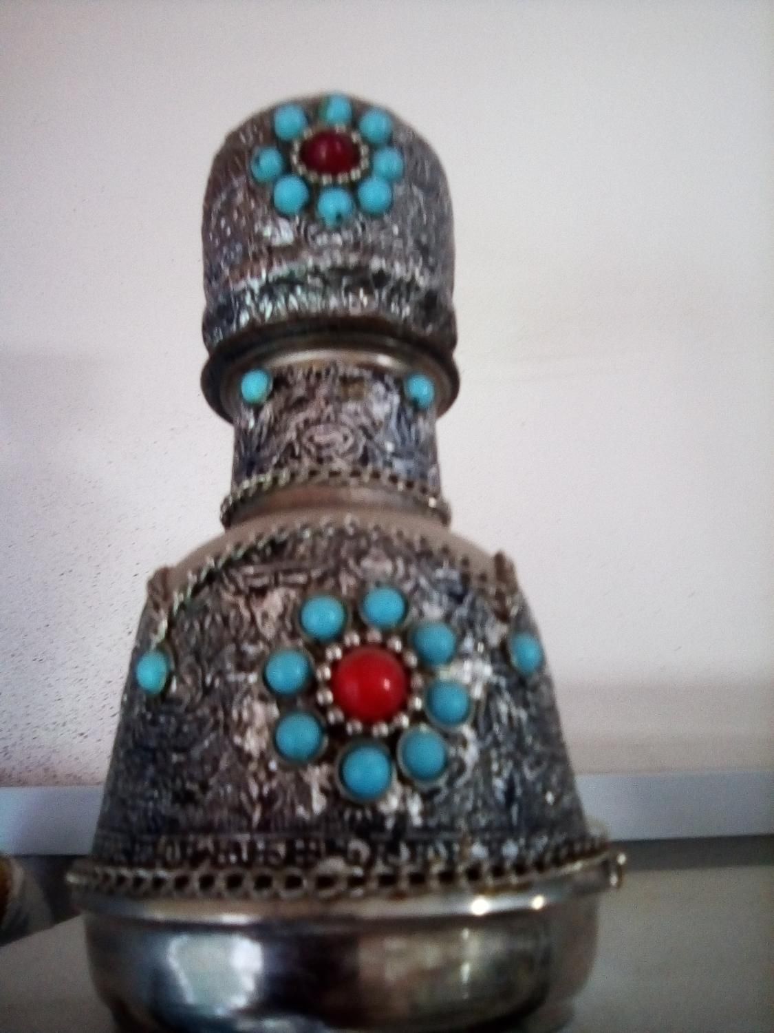 ظروف تزئینی با فیروزه،عقیق و زمرد|صنایع دستی و سایر لوازم تزئینی|دامغان, |دیوار