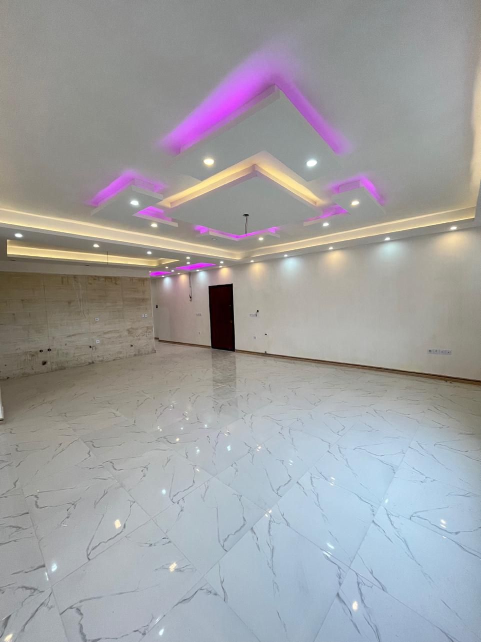 فروش واحد ۱۰۸ متری نوساز(دارای وام ۵۵۰میلیونی)|فروش آپارتمان|صومعه‌سرا, |دیوار