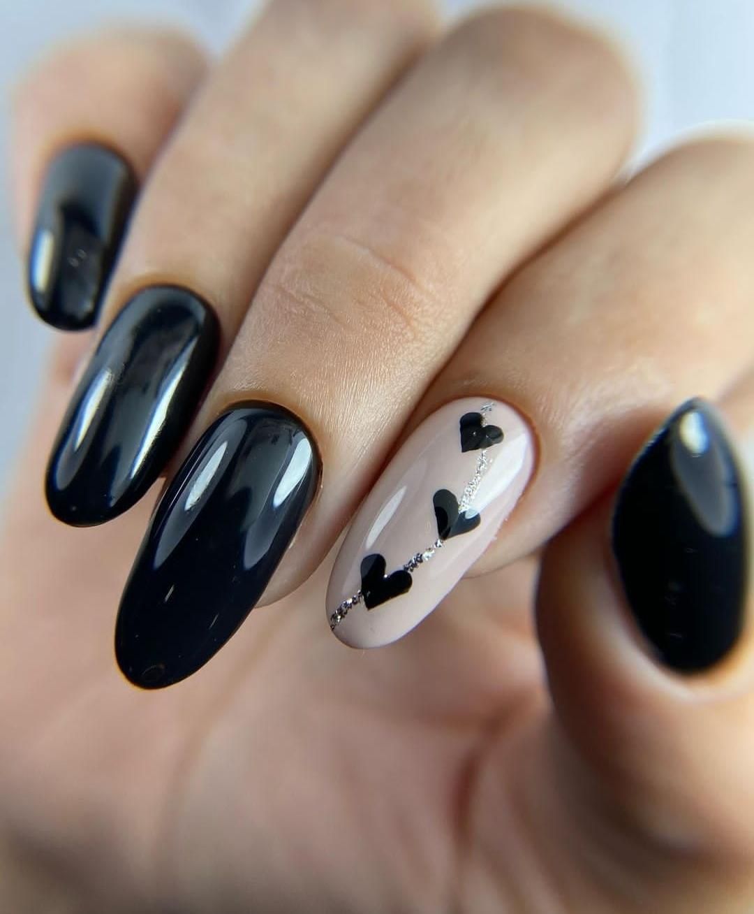 آموزش پودروژل و طراحی وپدیکور و ارائه خدمات ناخن|خدمات آرایشگری و زیبایی|مشکیندشت, |دیوار