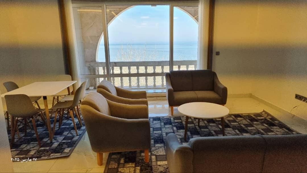 اجاره روزانه هتل آپارتمان ساحلی|اجارهٔ کوتاهمدت آپارتمان و سوئیت|بندر انزلی, شهرک اسحاقی|دیوار