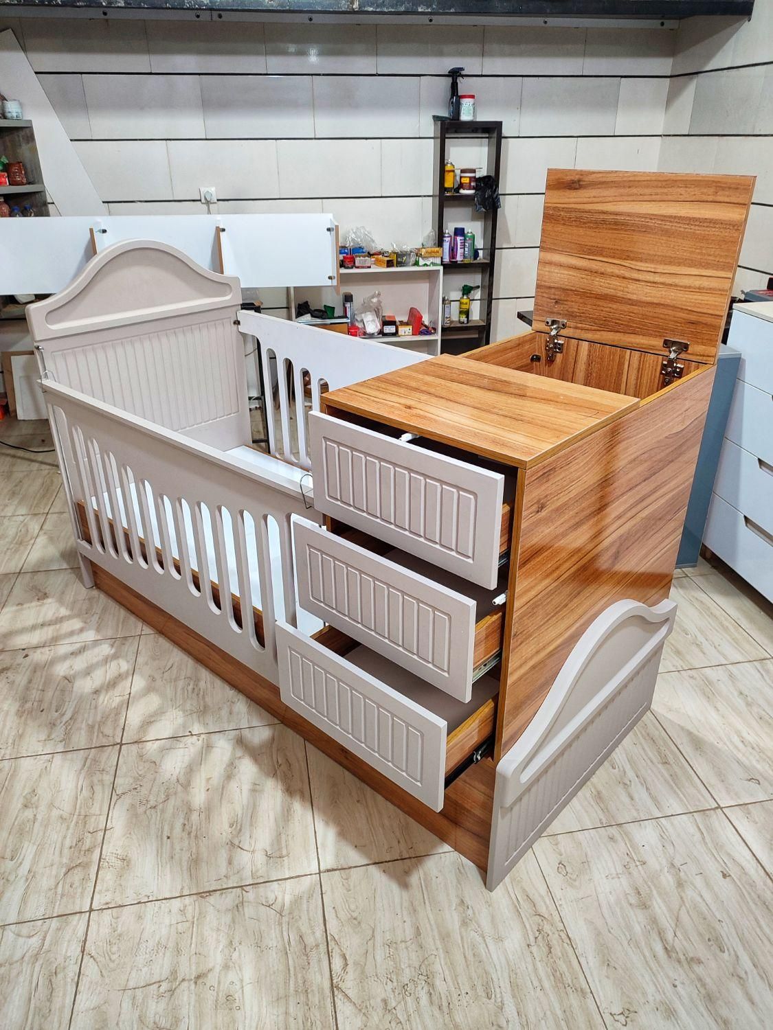 تخت کودک(تخت نوزاد )وکیوم|تخت و سرویس خواب|خرم‌آباد, |دیوار