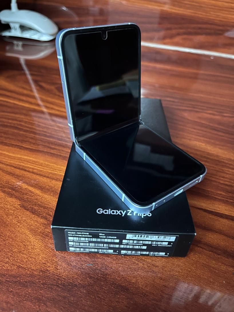 سامسونگ Galaxy Z Flip6 با حافظهٔ ۲۵۶ گیگابایت|موبایل|تهران, کوی هفدهم شهریور|دیوار