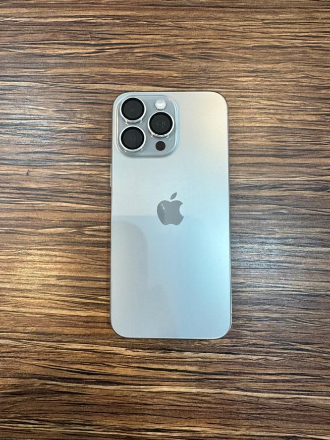 اپل iPhone 15 Pro Max با حافظهٔ ۲۵۶ گیگابایت|موبایل|کرج, گوهردشت|دیوار
