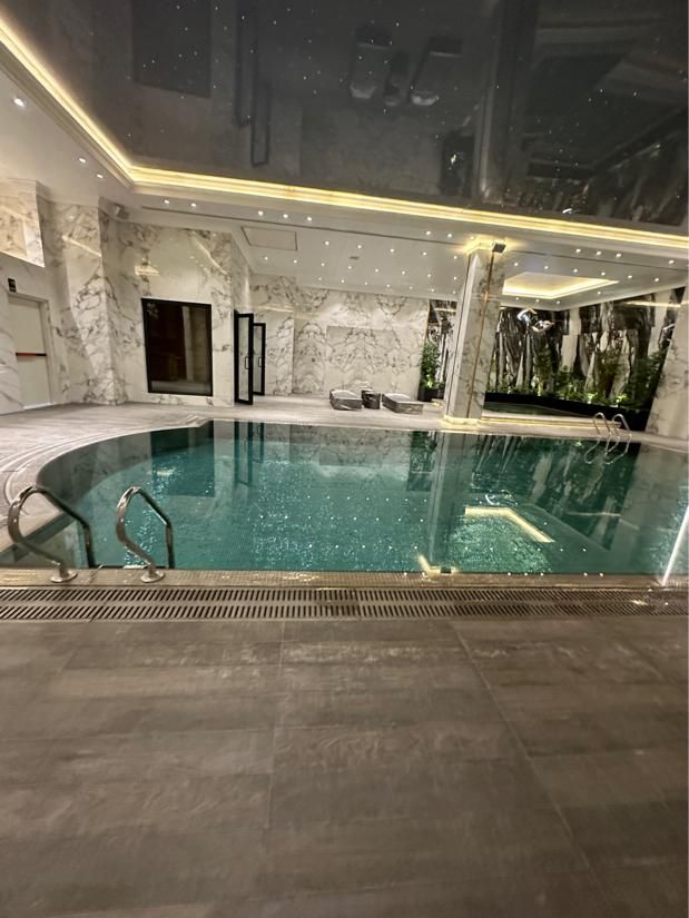 ۳۹۰متر نیاوران برج باغ اروپایی