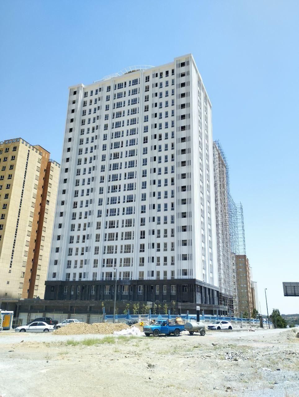 برج روبه‌اتمام میدان ساحل (قسط ها بعد از تحویل)|فروش آپارتمان|تهران, گلستان (شهرک راه آهن)|دیوار