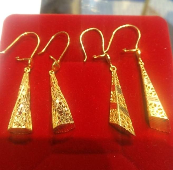 گوشواره های شیپوری طلا|جواهرات|کاشان, بازار کاشان|دیوار