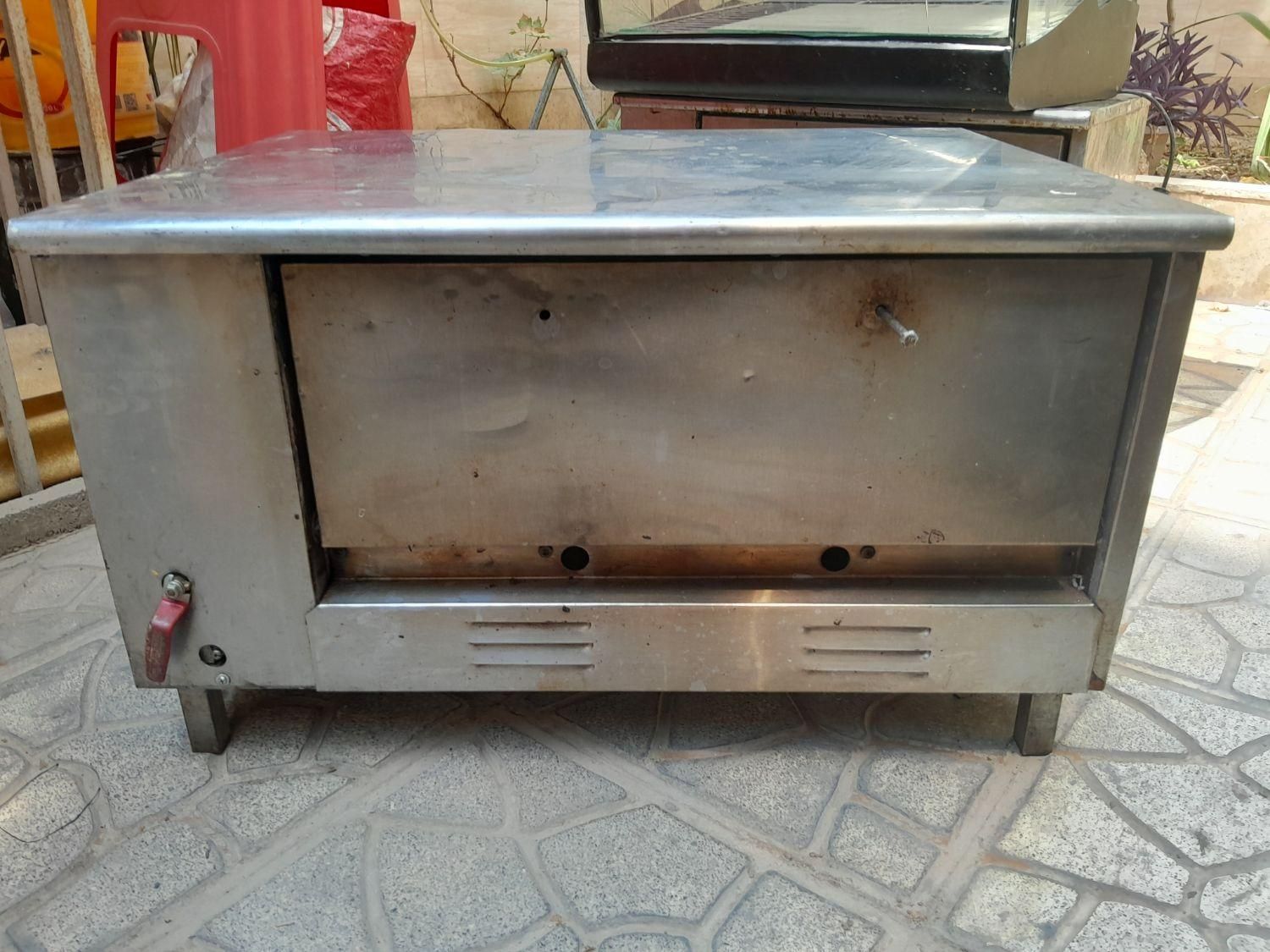 فر پیتزا پز صندوقی|کافیشاپ و رستوران|ری, صفاییه (چشمه علی)|دیوار