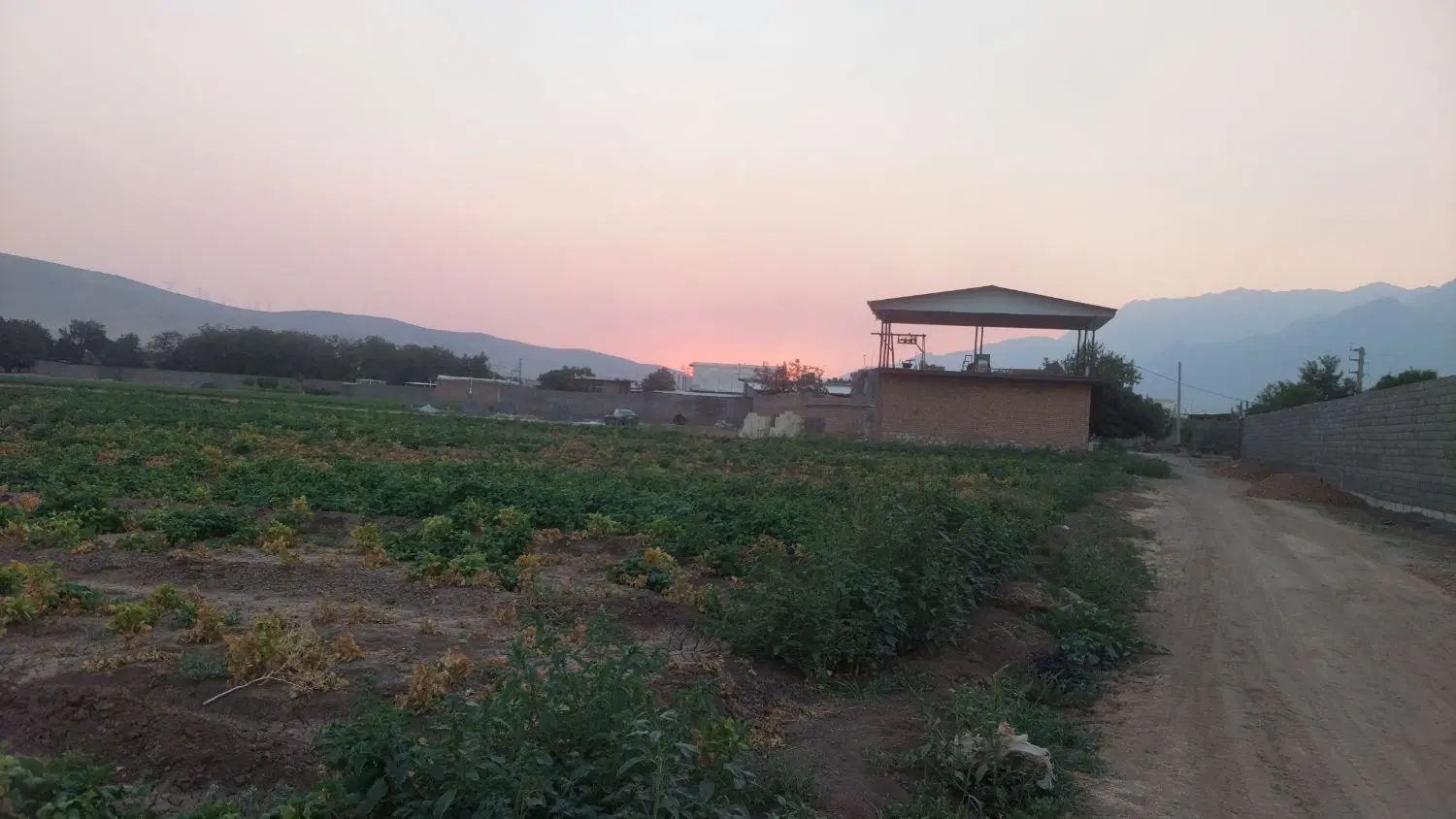 فروش زمین جهت باغ و‌ویلا روستای گاوپناه|فروش زمین و ملک کلنگی|کرمانشاه, |دیوار