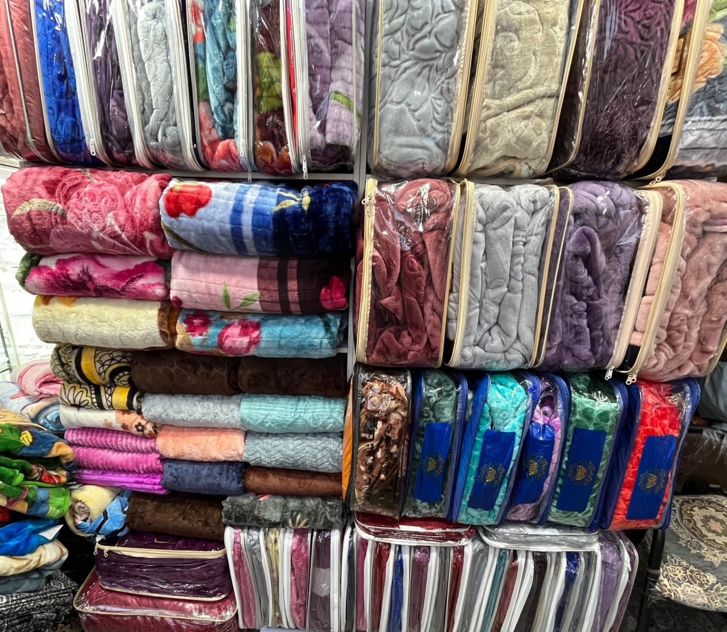 پخش کالای خواب|رختخواب، بالش، پتو|کرج, برغان|دیوار