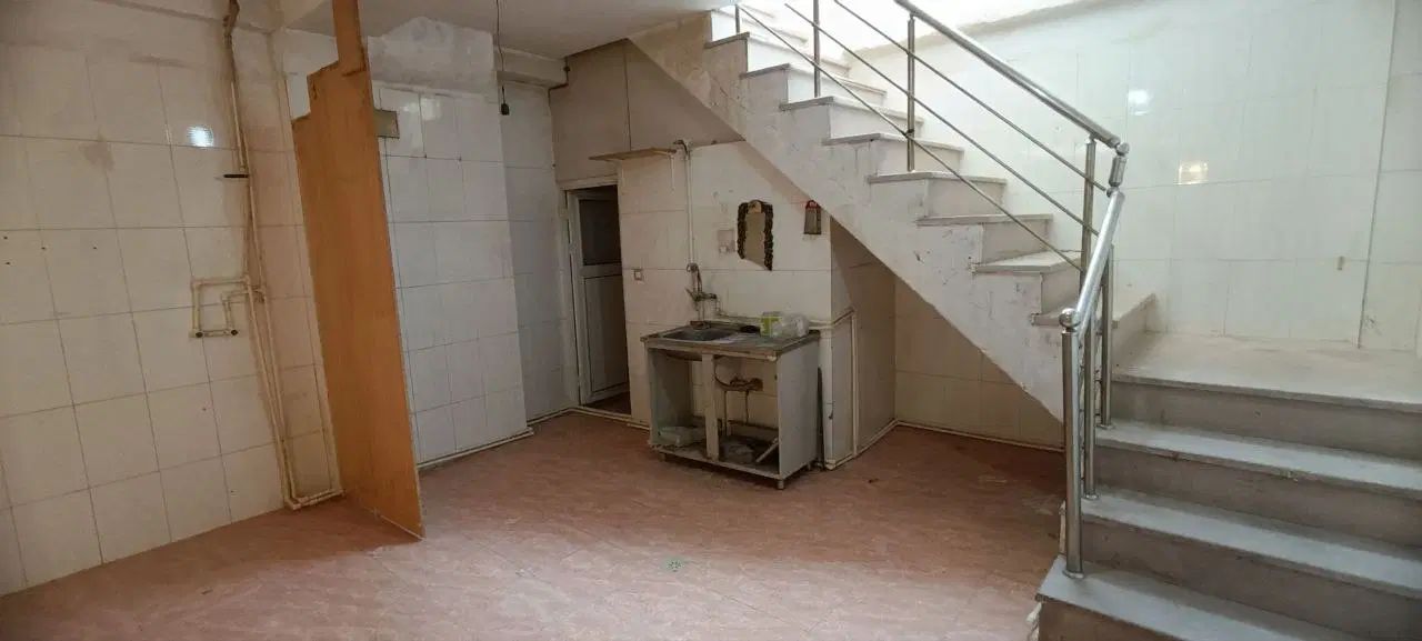 اجاره زیر زمین راه جدا 48متر  درشهرک اندیشه|اجارهٔ دفتر کار، اتاق اداری، مطب|تبریز, |دیوار