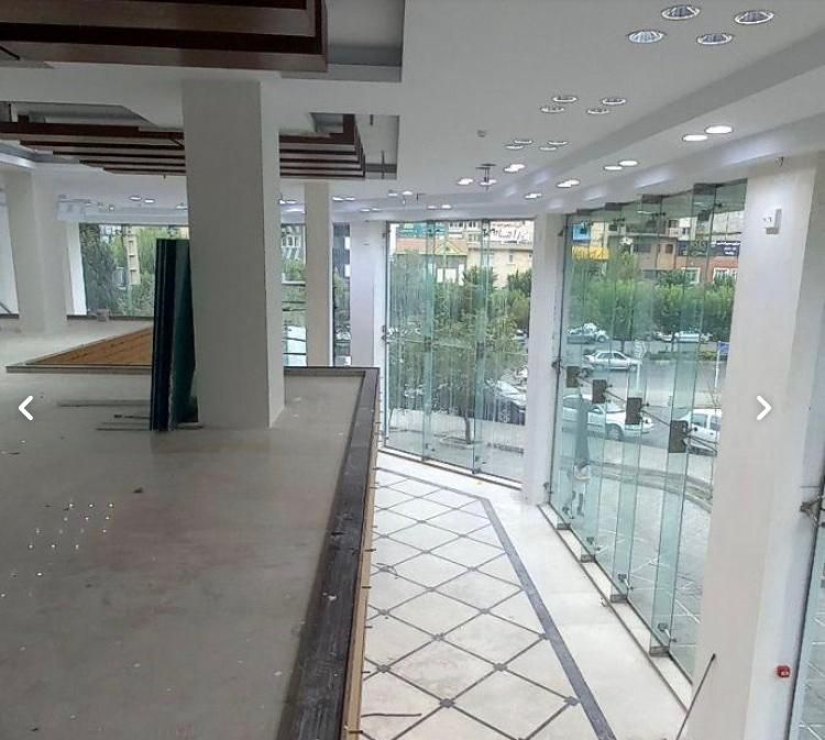 فرمانیه ۲۳۰ متر ۳۰ متر بر ۲ نبش|اجارهٔ مغازه و غرفه|تهران, فرمانیه|دیوار