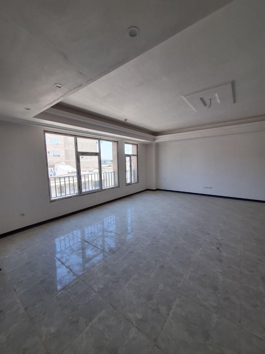 اپارتمان ۱۲۱متری/کلید نخورده/گذر ۱۰ متری/شمشادها|فروش آپارتمان|ری, دیلمان|دیوار