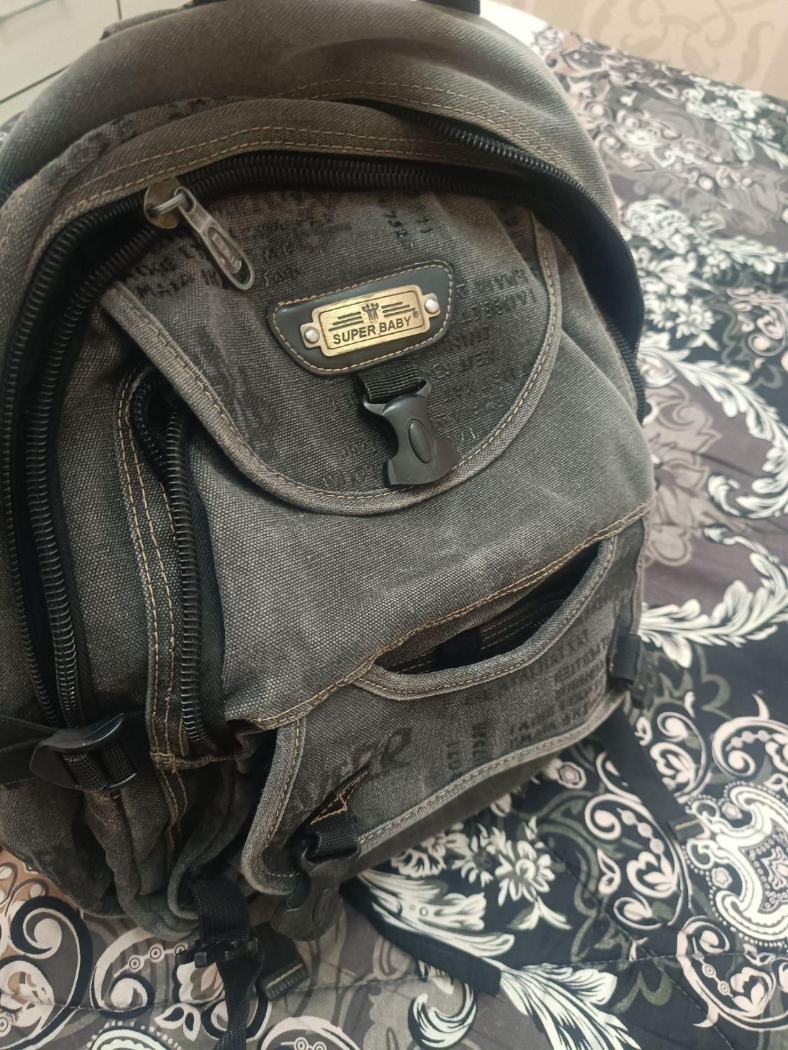 کوله پشتی|کیف، کفش، کمربند|قم, باجک سه|دیوار