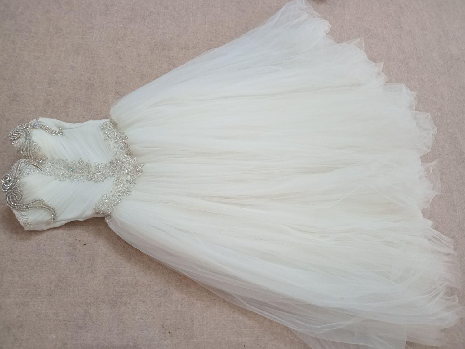 لباس عروس|لباس|قم, تولید دارو و یخچال|دیوار