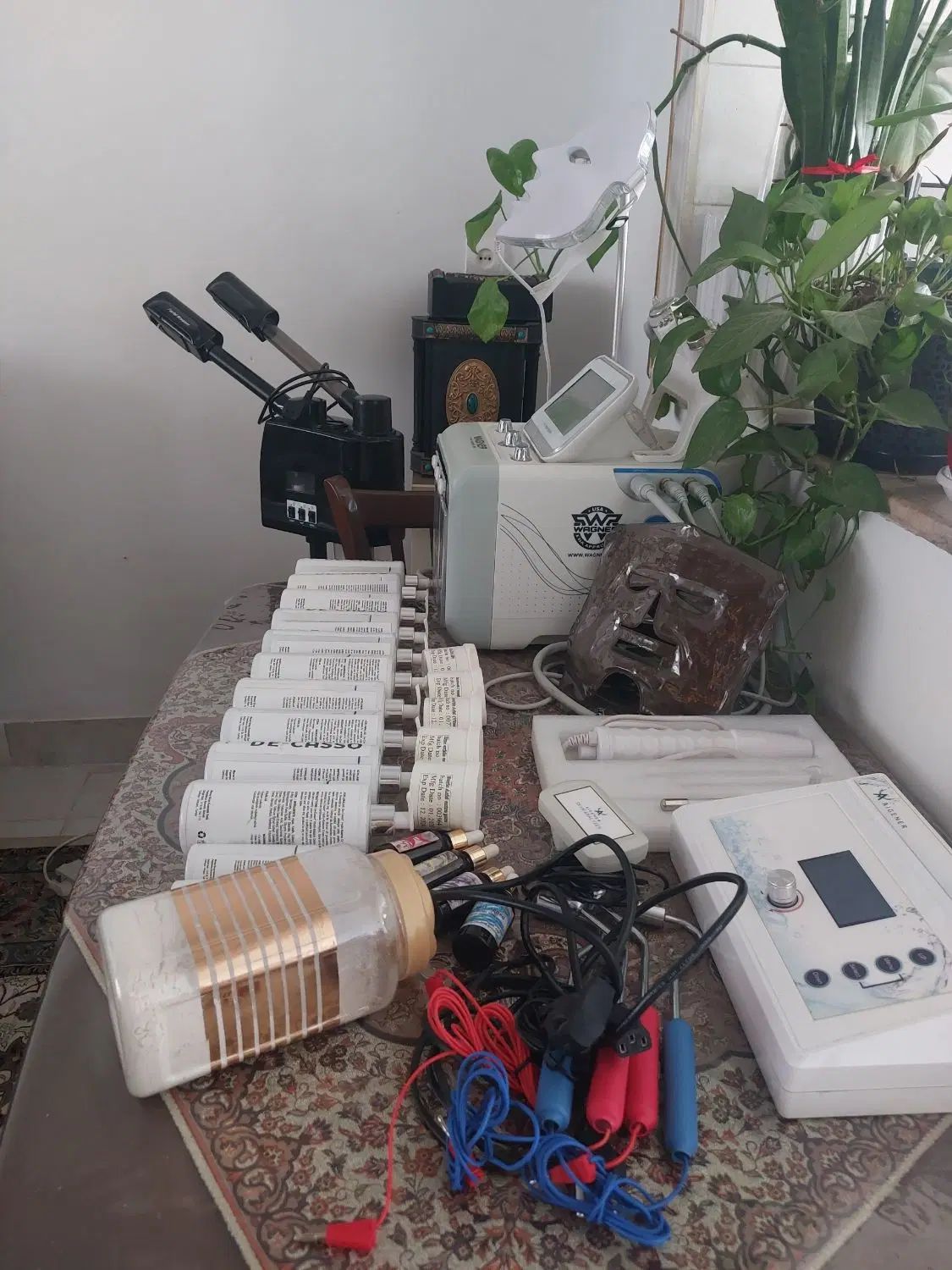 دستگاه های تخصصی پوست و فیشال|آرایشی، بهداشتی، درمانی|تهران, باغ فردوس|دیوار