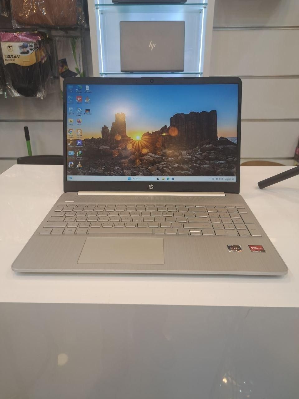 HP 15EF2 طراحی جذاب و زیبا رم و هارد قابل ارتقا|رایانه همراه|تهران, چیتگر جنوبی|دیوار