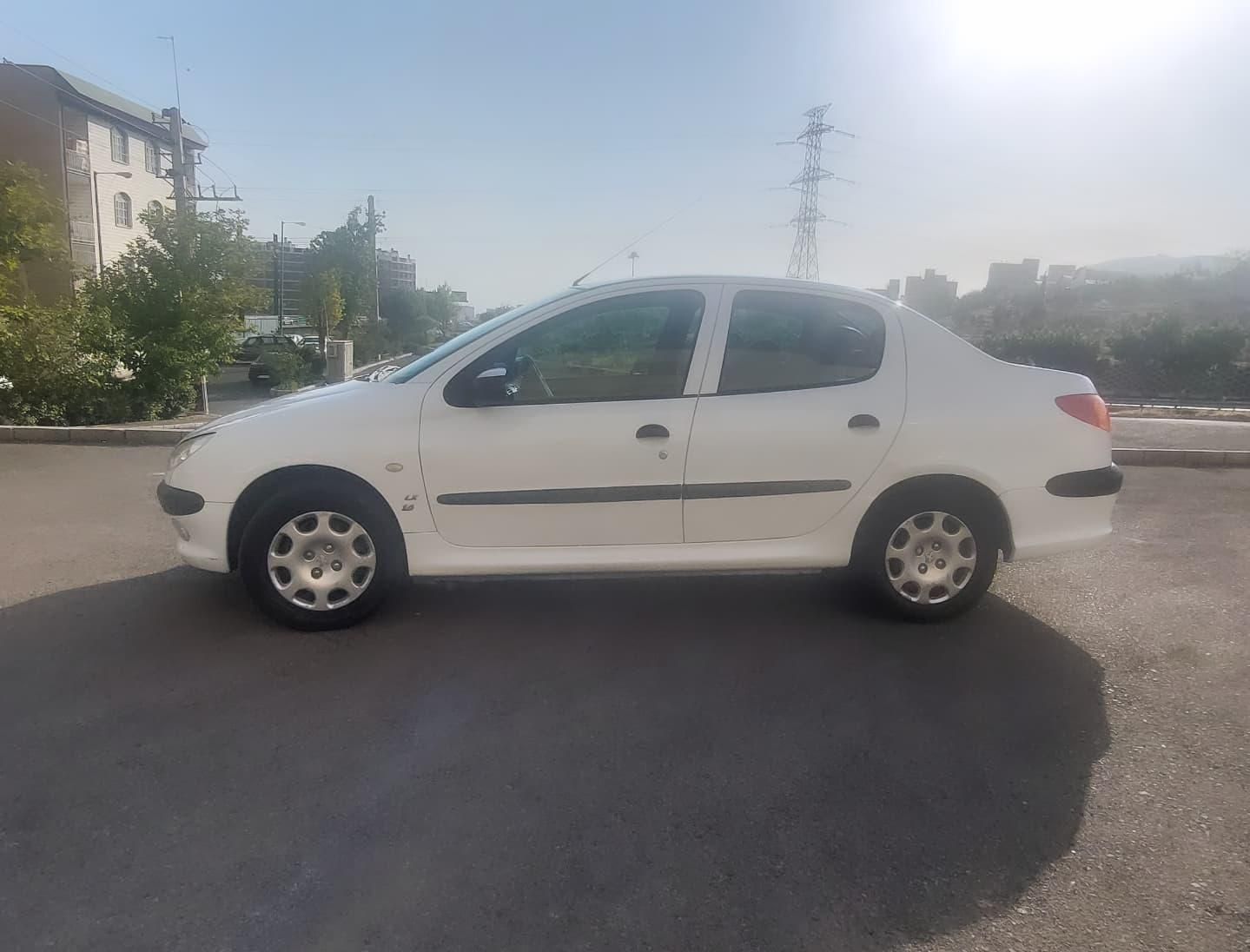 پژو 206SD مدل 1392 V8|خودرو سواری و وانت|تهران, المهدی|دیوار