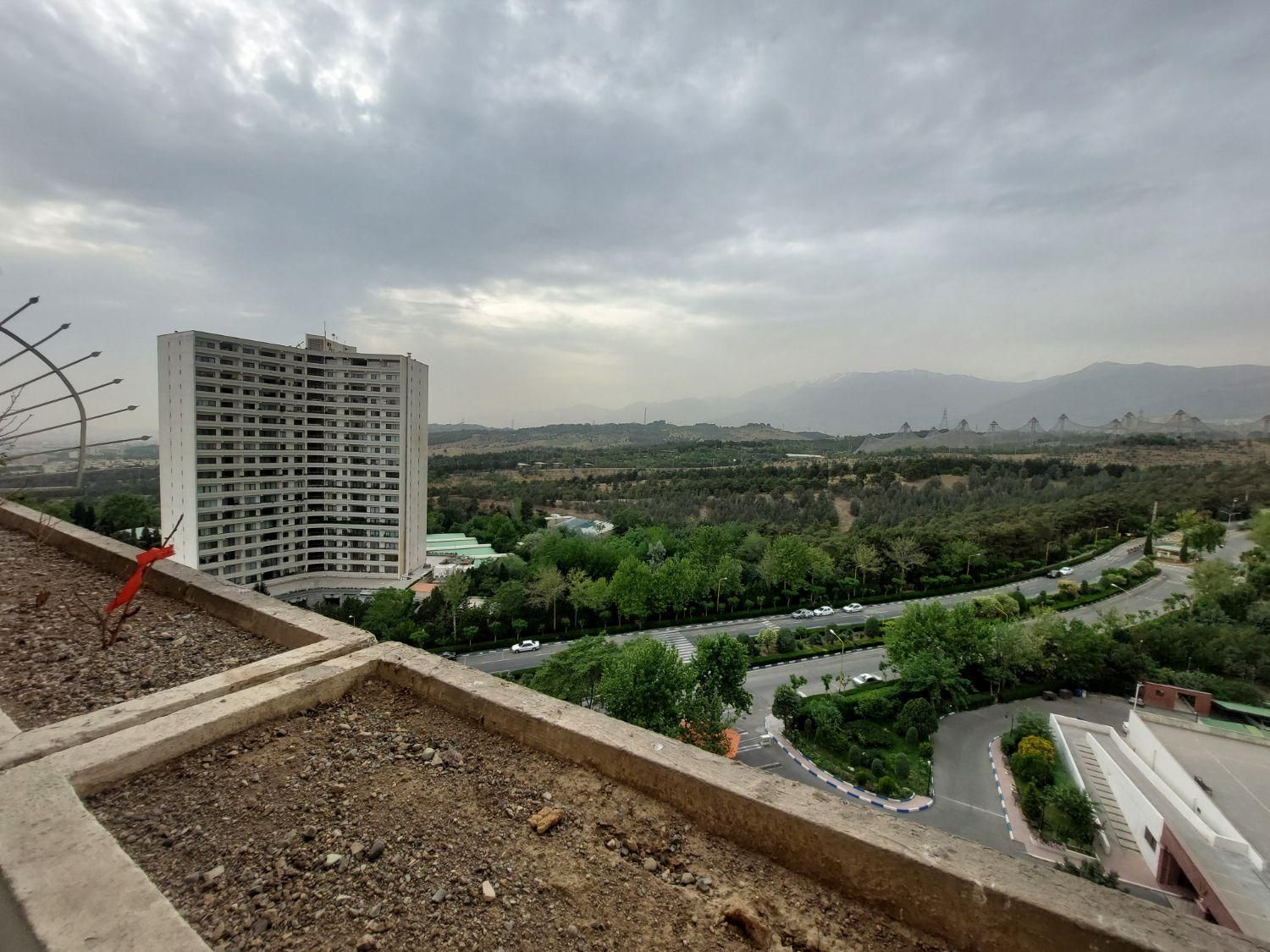 ۲ خواب کلاس A ویو لوکیشن پارکینگ تاپ قنات کوثر|فروش آپارتمان|تهران, شهرک امید|دیوار