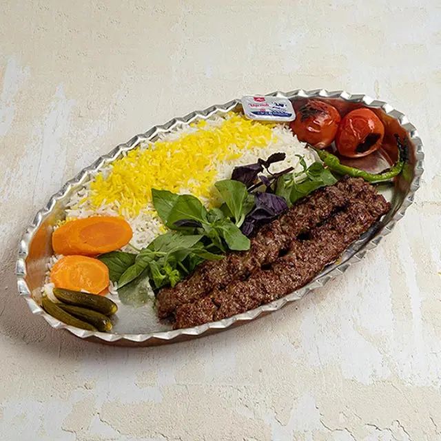 کارگر ساده ظرفشور بسته بندی کار وسط کار|استخدام خدمات فروشگاه و رستوران|تهران, شهرک پاسداران|دیوار