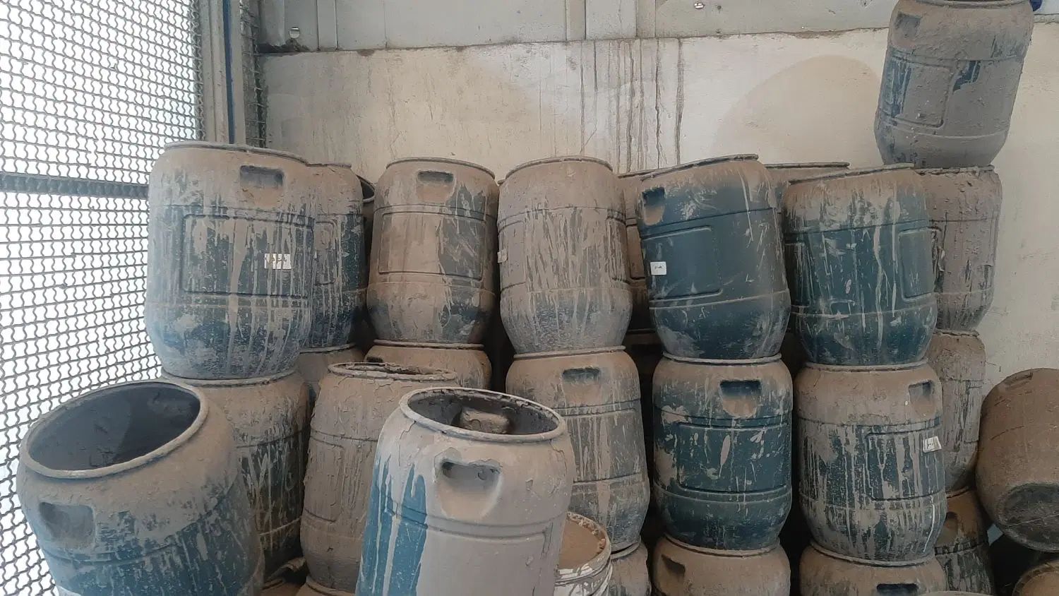 سطل گالنی ۳۰ لیتری|ظروف نگهدارنده، پلاستیکی، یک‌بارمصرف|تهران, وردآورد|دیوار