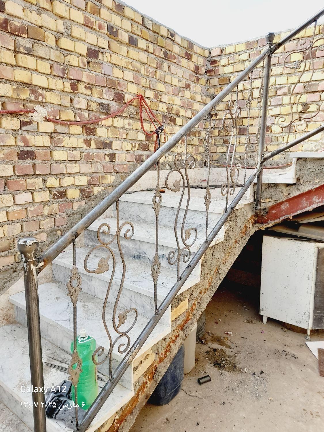 جوشکارسیاربرشکاری اسکلت درب پنجره هوابرش لوله آهن|خدمات پیشه و مهارت|کاشمر, |دیوار