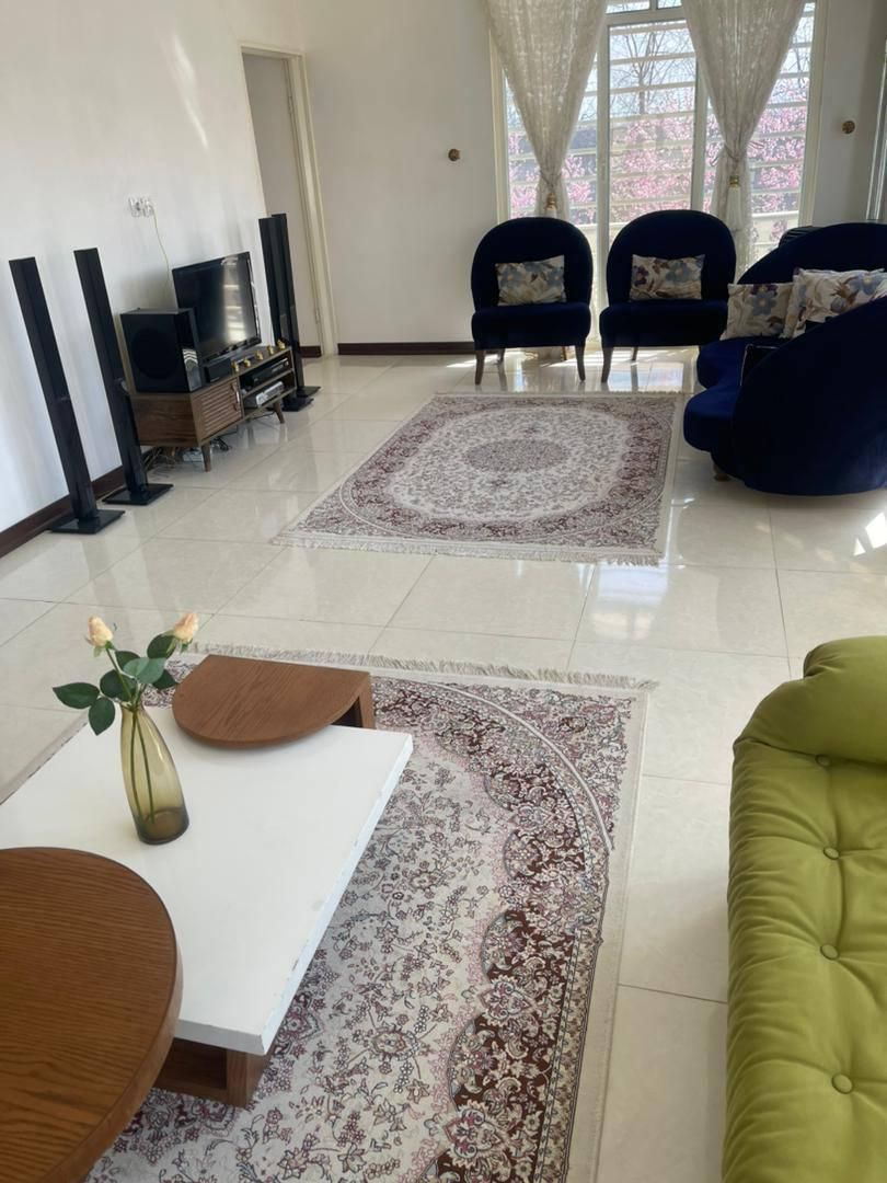 اجاره باغ ویلا امن دنج آرام تمیز منطقه عالی|اجارهٔ کوتاه‌مدت ویلا و باغ|هشتگرد, هشتگرد قدیم|دیوار