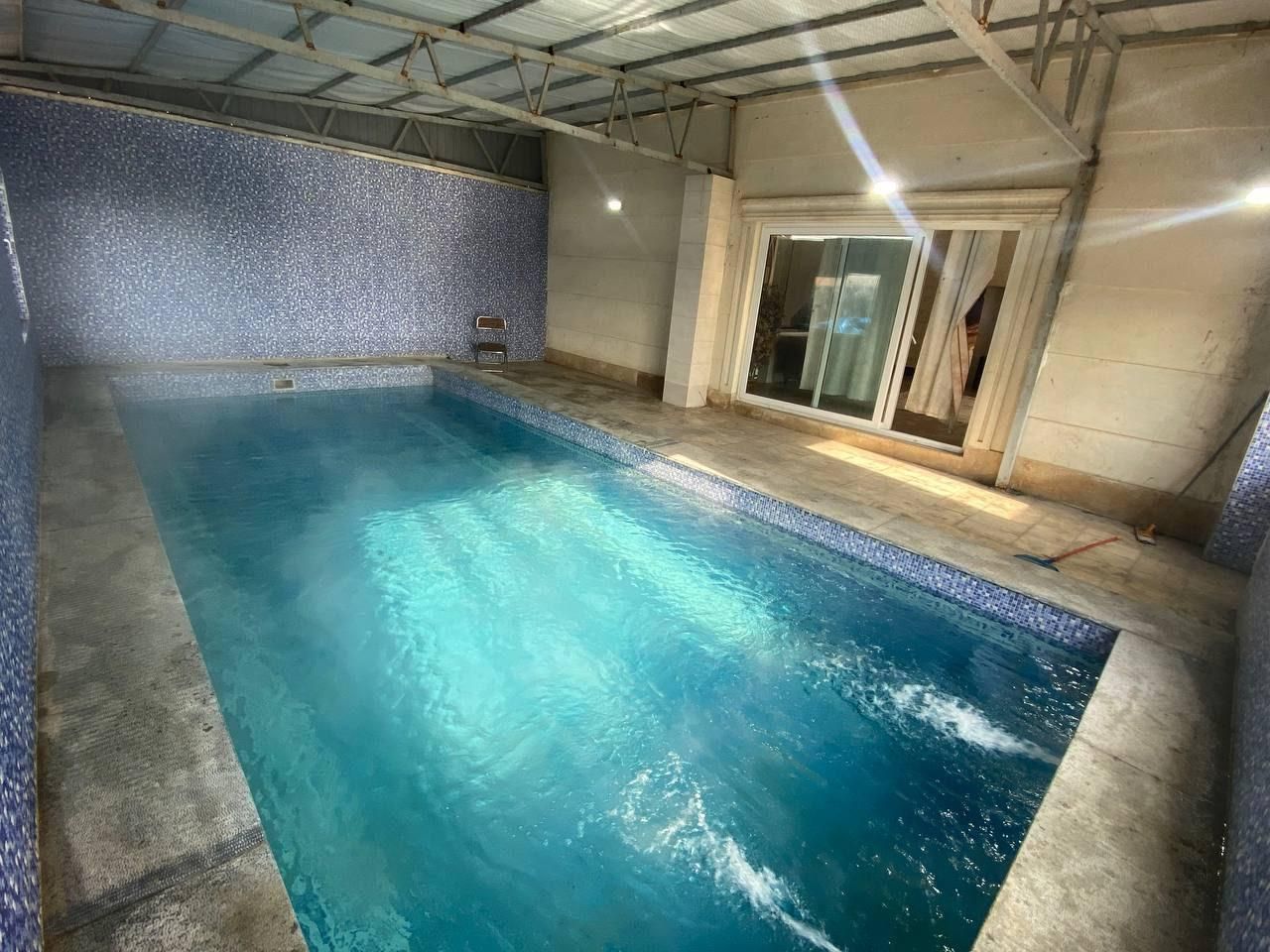 اجاره ویلا استخر آبگرم سرپوشیده|اجارهٔ کوتاهمدت ویلا و باغ|چهارباغ, |دیوار