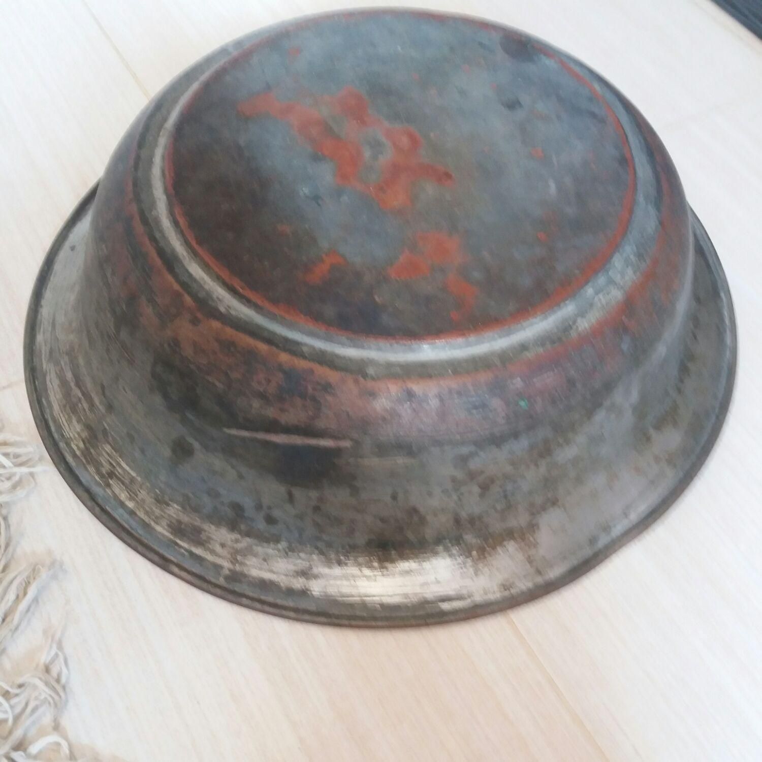 لگنچه مسی قدیمی|کلکسیون اشیاء عتیقه|رشت, نخودچر|دیوار