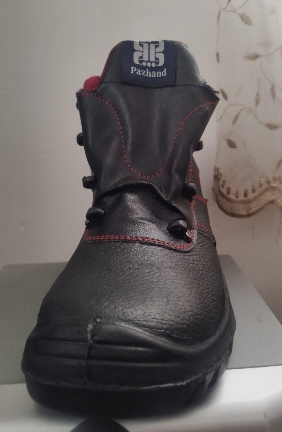 کفش کار سایز 43|کیف، کفش، کمربند|ملایر, |دیوار